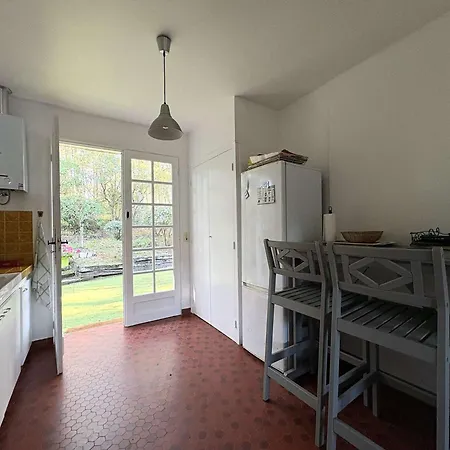 Au Calme Avec Grand Jardin, Proche Commerces - Fr-1-736-67 فيلة