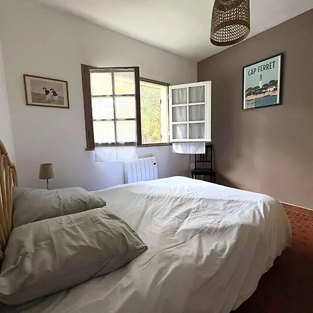 Au Calme Avec Grand Jardin, Proche Commerces - Fr-1-736-67